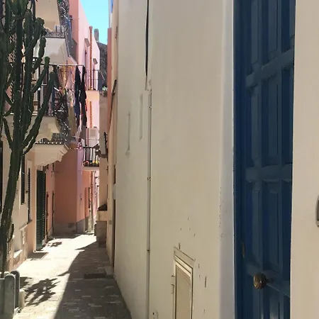 Il Castello Couette-café Lipari (Isola Lipari)