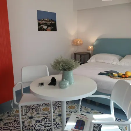 Il Castello Couette-café 4*